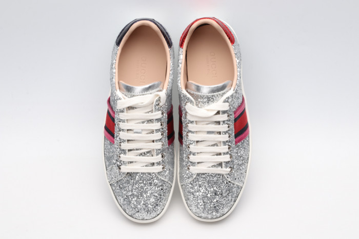 G*u*i low-top sneaker