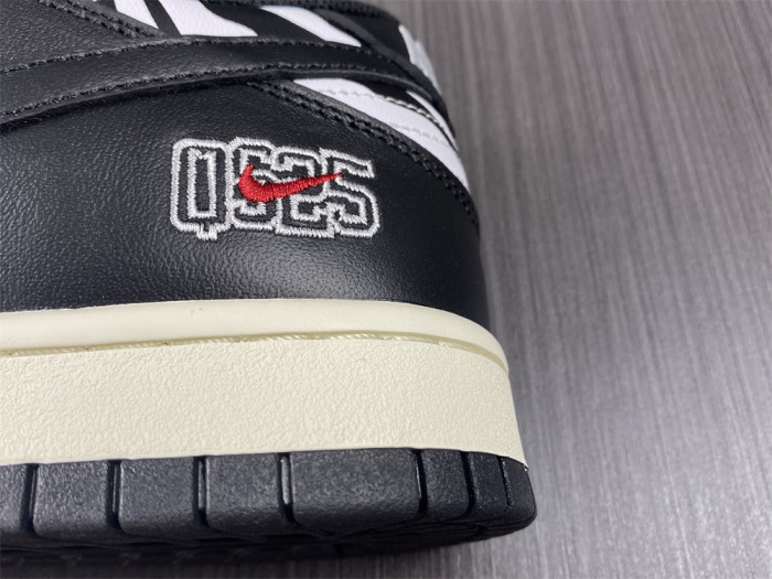 Quartersnacks x Dunk Low SB