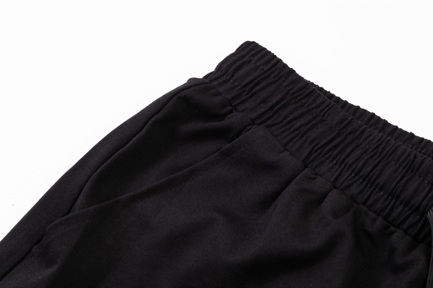 Ba*len*cia*ga shorts